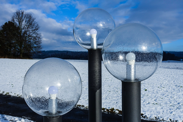 round lamps in winter landscap