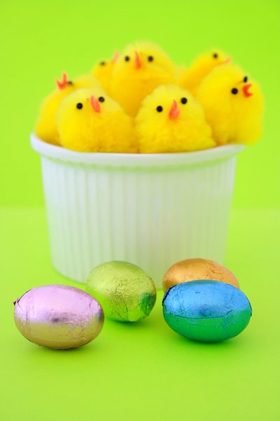 Easter Eggs & Chicks