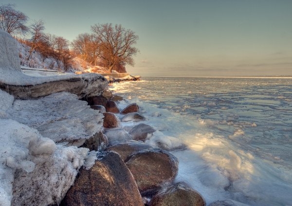 Icy coastline - HDR
