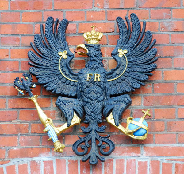 Black eagle with crown, orb an