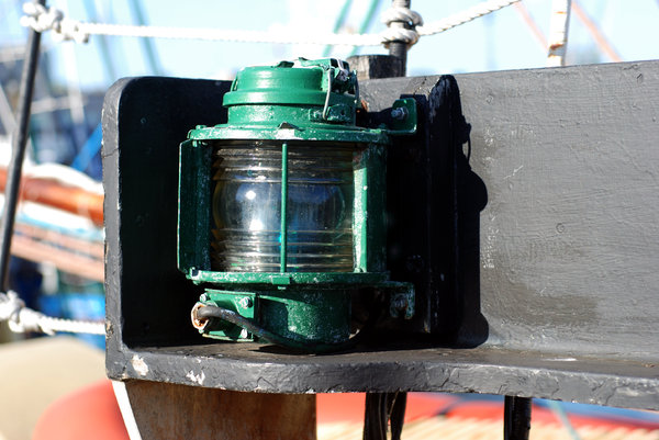 Lamps to navigation light old 