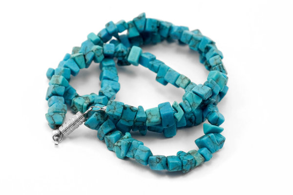 Handmade turquoise necklace 1