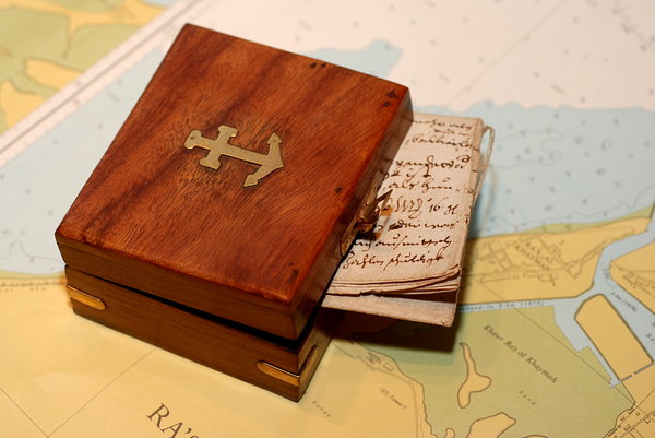 Vintage nautical box 1