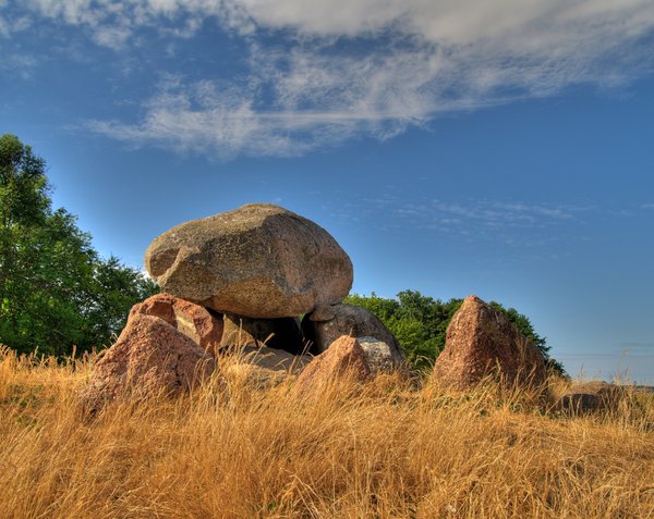 Burial mound - HDR