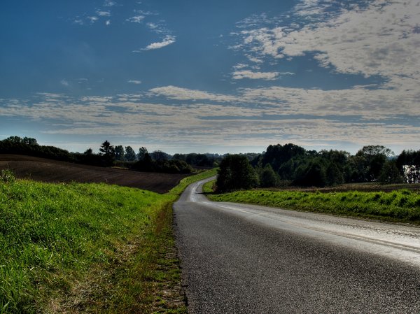 Country road HDR