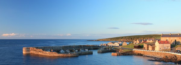 Scottish Harbour in the evenin