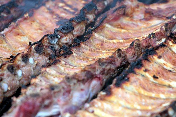 Barbecued meat