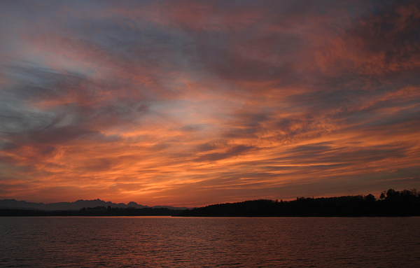 sunset lake 4