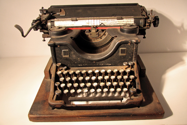 Vintage typewriter 1