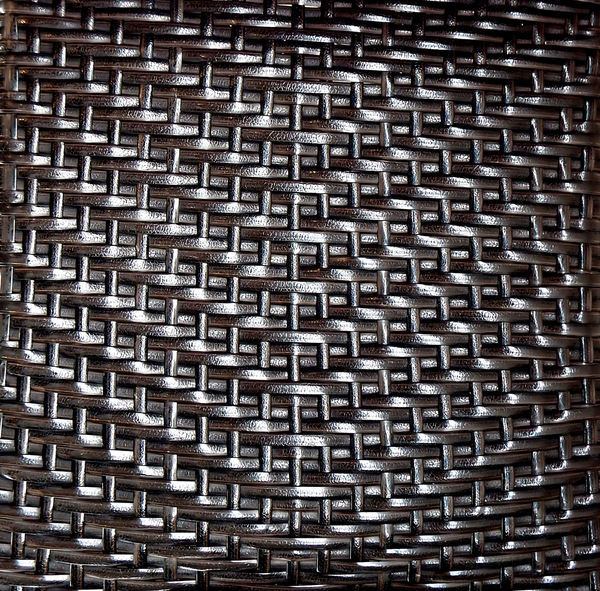 black textured weave1
