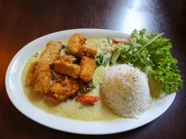tempura tofu on curry sauce
