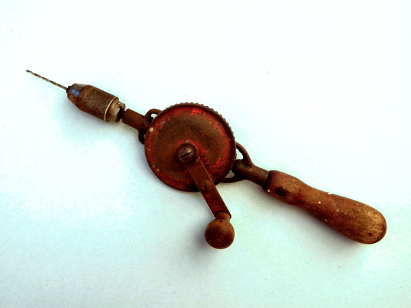 old hand drill1