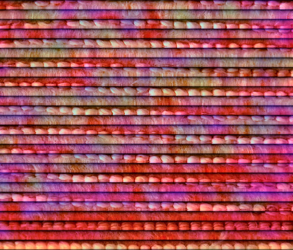 mixed red tubular mat