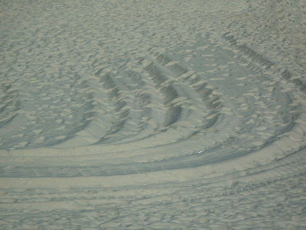 multiple mixed sand tracks