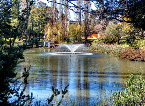 park lake fountain2