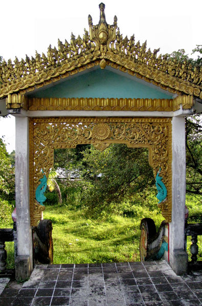 temple entrance1