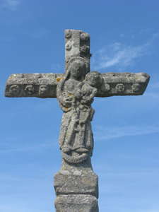 Finisterrae cross: Traditional cross named 