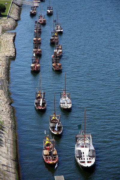 Porto wine ships