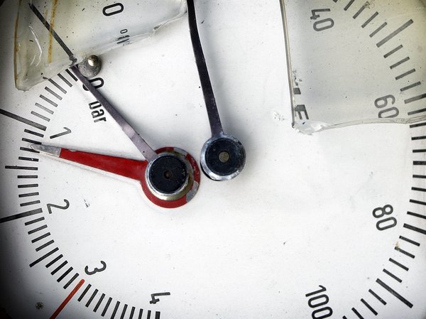 clock/barometer