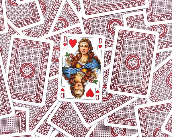 Here Are Four Ways To Online Poker Better