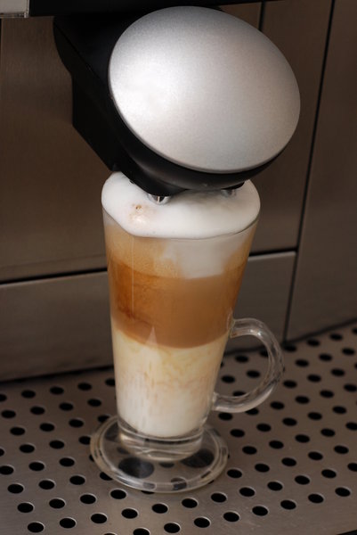 Making of coffee latte macchia