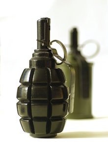 Hand grenade 4