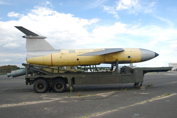 Anti aircraft missile