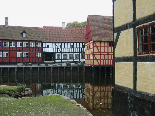 Houses from 17th century 1