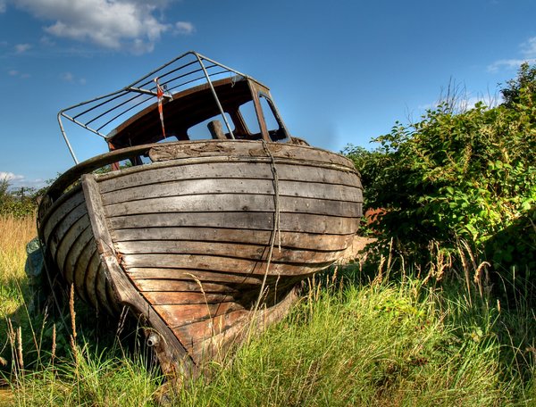 Old boat - HDR
