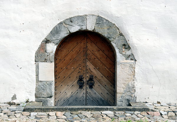 Romanesque gate in Wendhusen