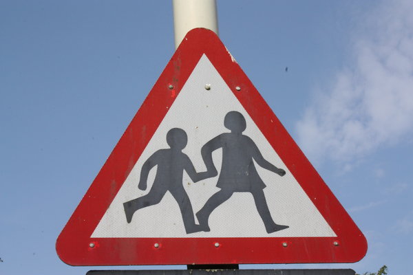 Children crossing 2