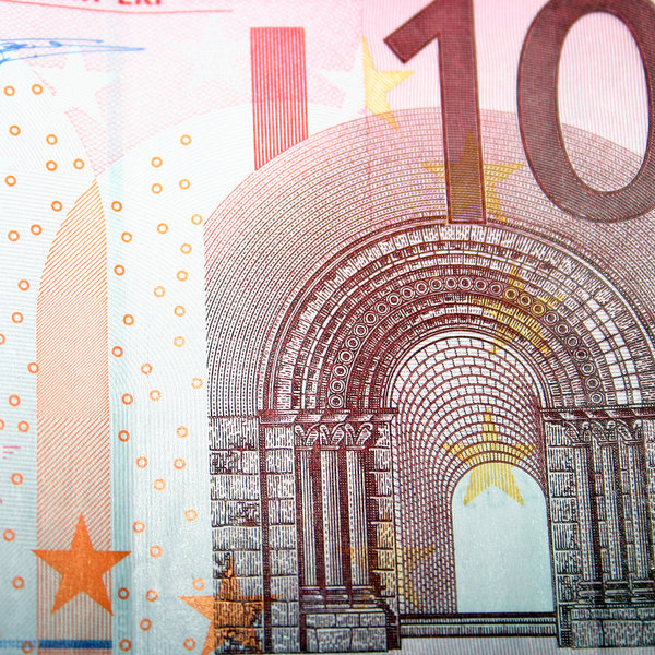 10 euros: 10 euros bills