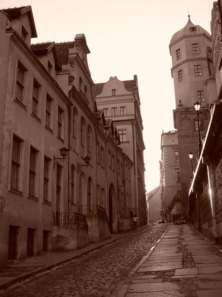 old town street: Szczecin, near the castle and opera