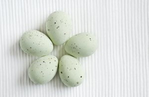 5 małe zielone jajka: 