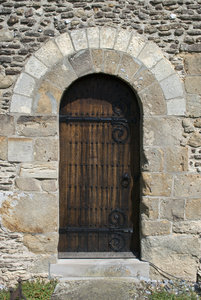 Antigua puerta de la iglesia
