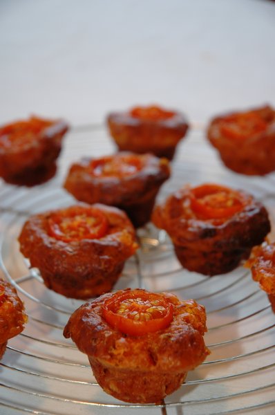 Tomato muffins 3
