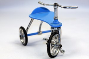Tricycle miniature 5