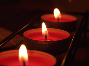 three candles: 