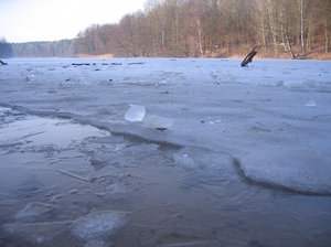 winter lake scenery