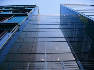 tall modern glass architecture: tall modern glass architecture
