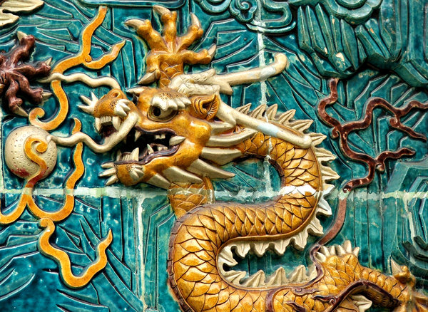 dragon closeup