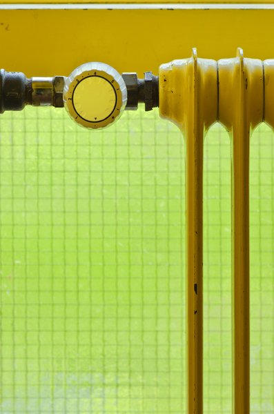 Radiator knob: radiator detail in yellow and green