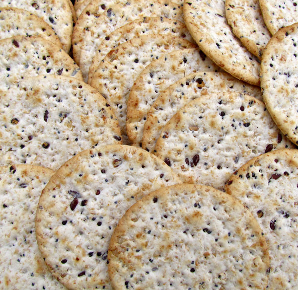 multi-grain crispy biscuits1