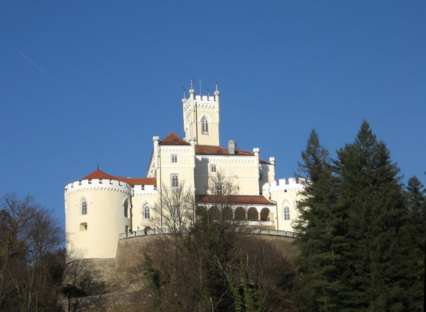 beautiful castle: castle Trakoscan, Croatia