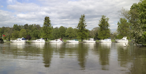 River motorboats