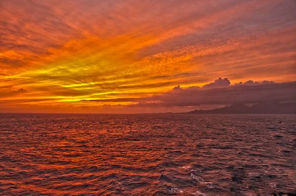 Red Skies in the Evening HDR: Out in the middle of the Pacific on the way to  Hawaii