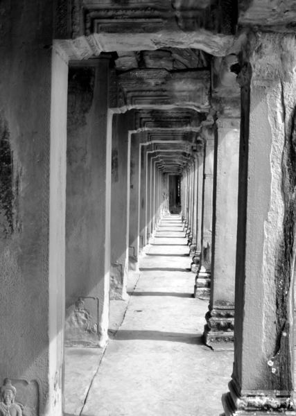 ancient colonnade1