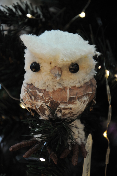 snow owl decoration