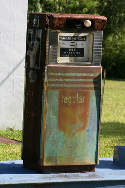 old gas pump 3