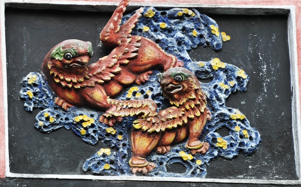Sky lion  art carving